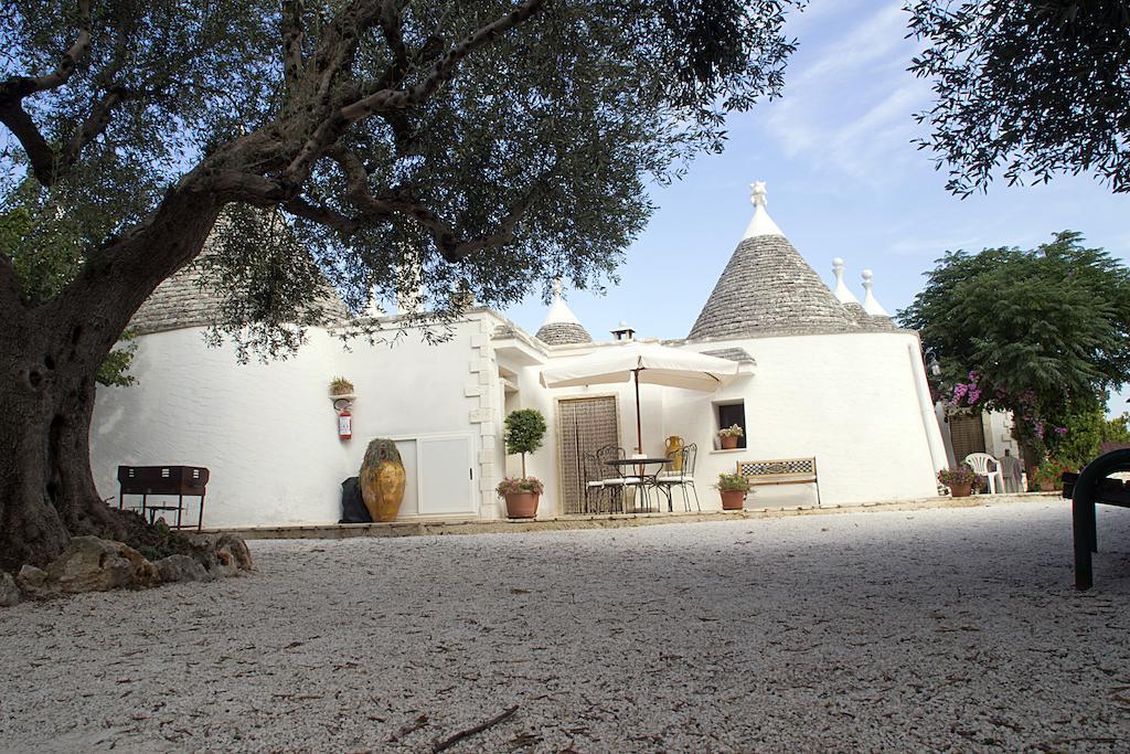 Agriturismo Grotta Di Figazzano ชิสแตร์นีโน ภายนอก รูปภาพ