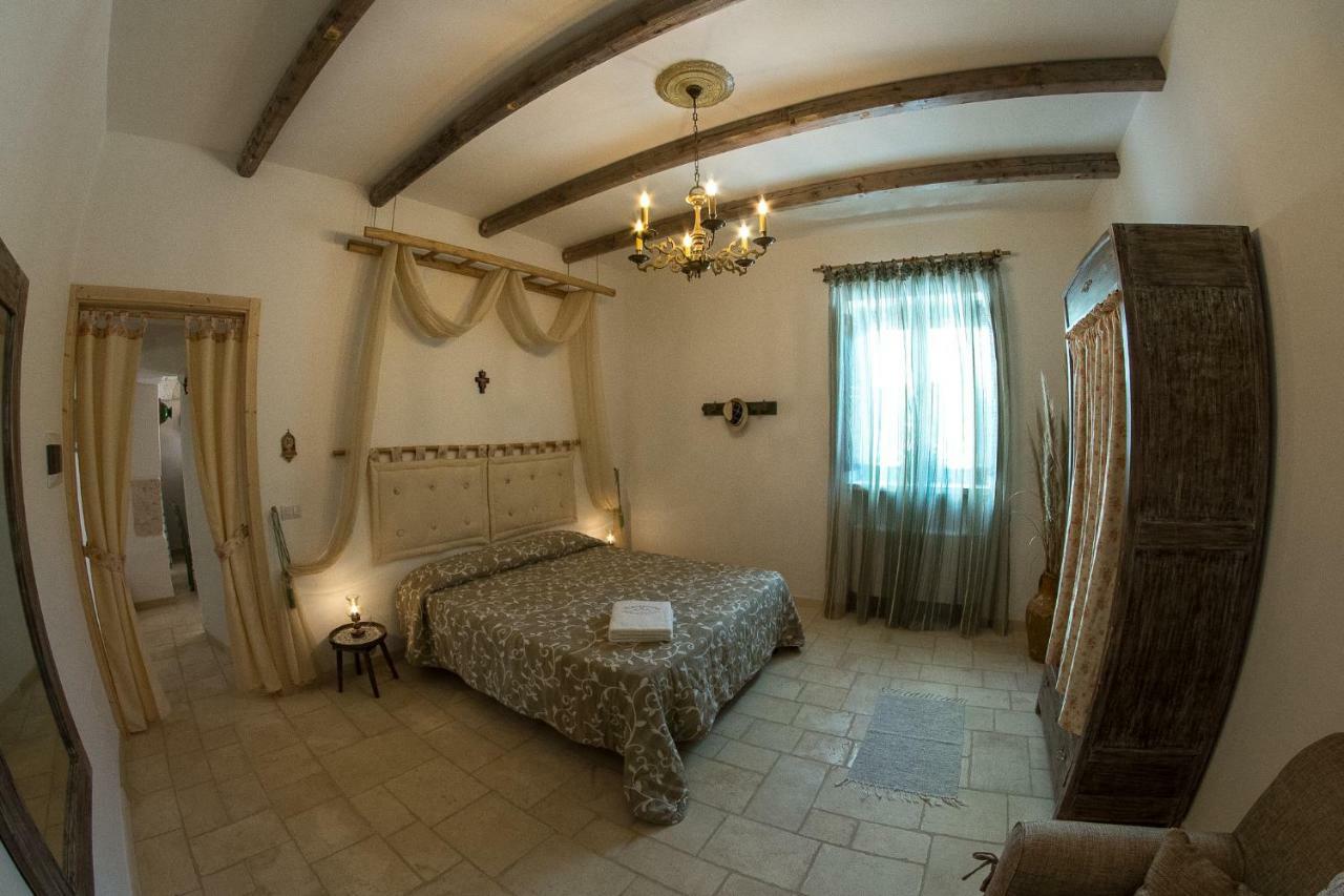 Agriturismo Grotta Di Figazzano ชิสแตร์นีโน ภายนอก รูปภาพ