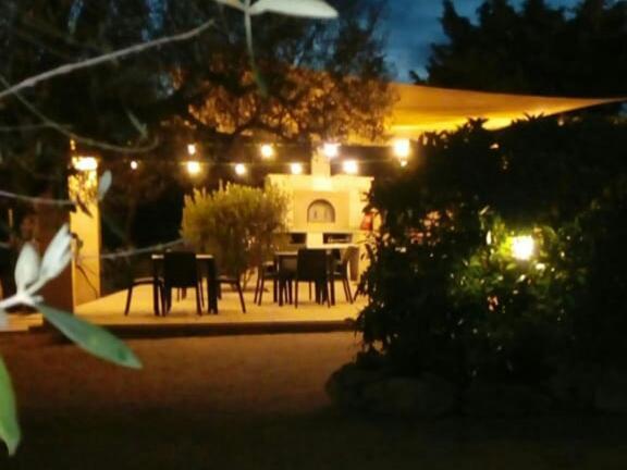 Agriturismo Grotta Di Figazzano ชิสแตร์นีโน ภายนอก รูปภาพ